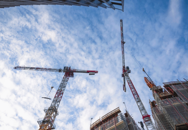 cranes-and-skyscrapers-building-the-new-city-2024-12-06-07-49-47-utc